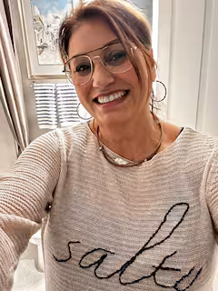 The Crab Shack #807a  -- Christine